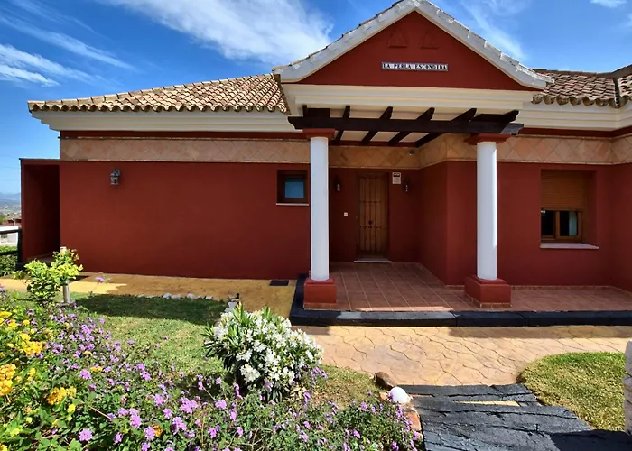 Villa In Alhaurin Near Torremolinos Beach Alhaurín de la Torre
